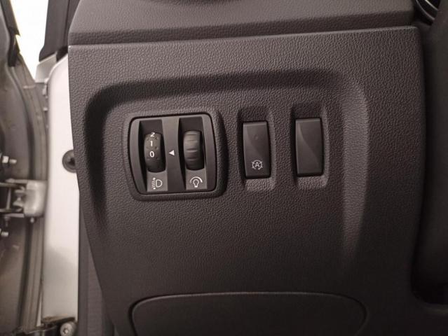 Renault Captur image 6