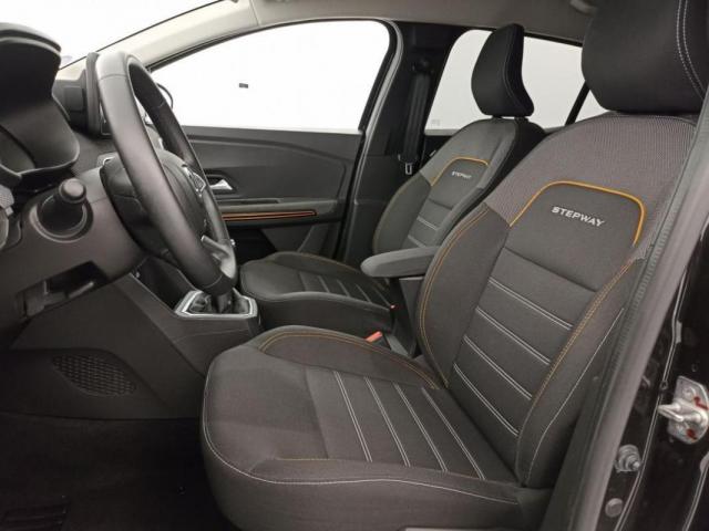 Dacia Sandero image 8