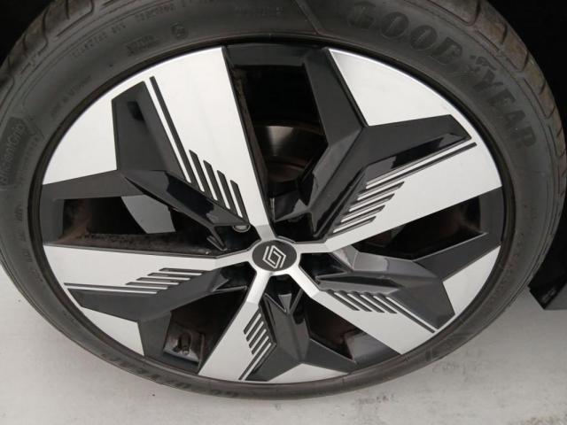 Renault Mégane E-Tech image 6