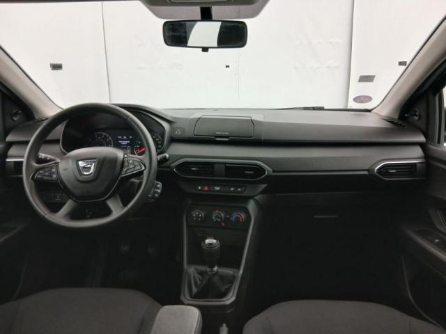 Dacia Sandero image 8
