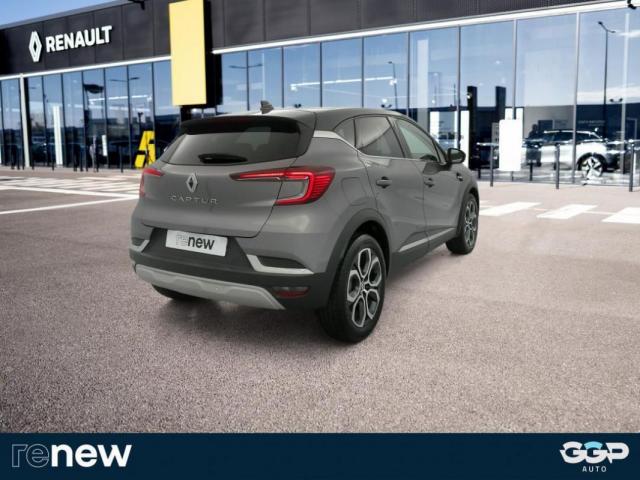 Renault Captur image 8