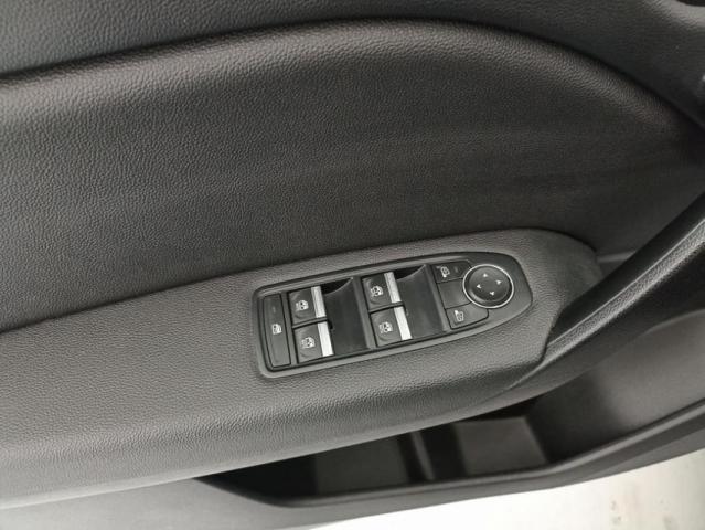 Renault Captur image 6