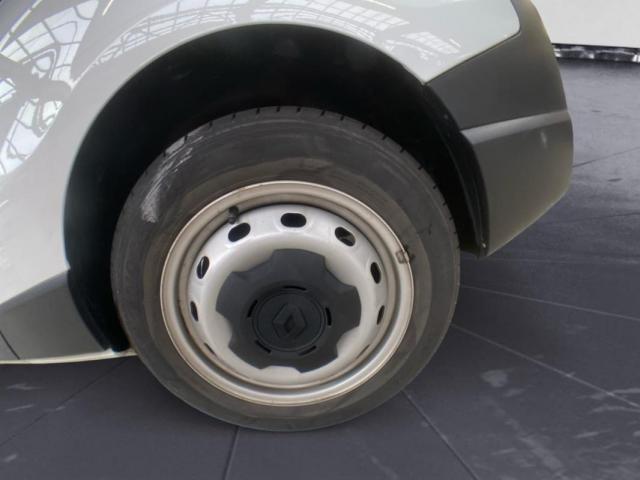 Renault Trafic image 8