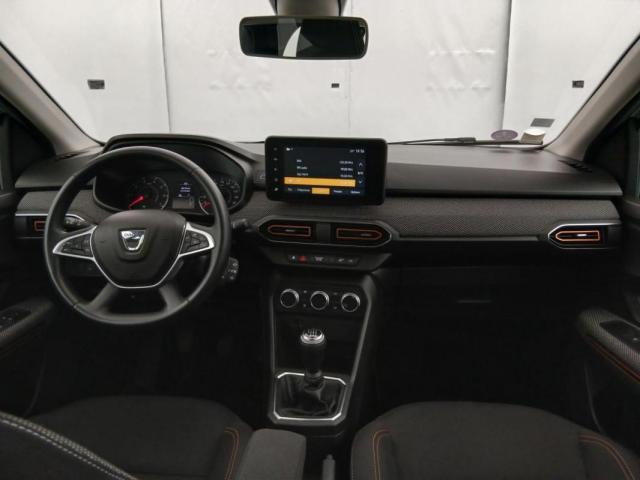 Dacia Sandero image 8