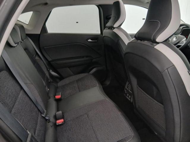 Renault Captur image 3