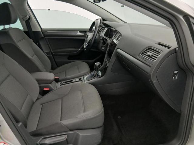 Volkswagen Golf image 1