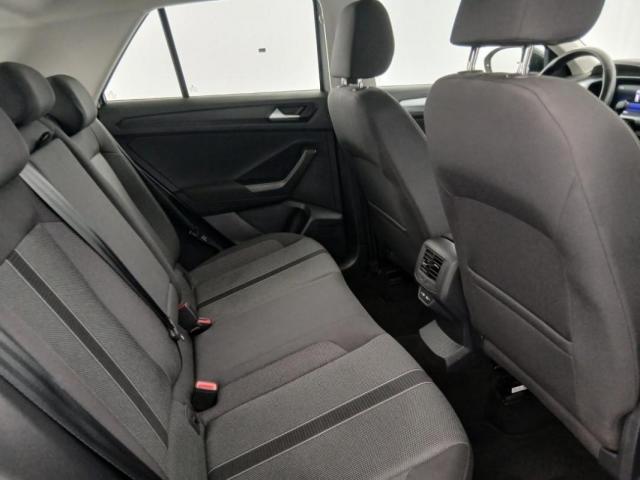 Volkswagen T-Roc image 4