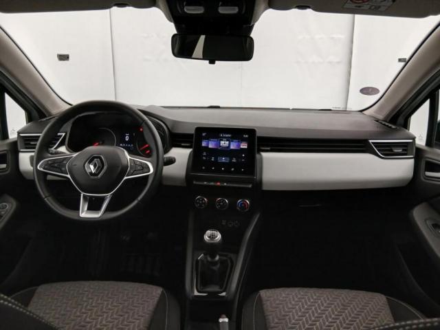 Renault Clio image 8