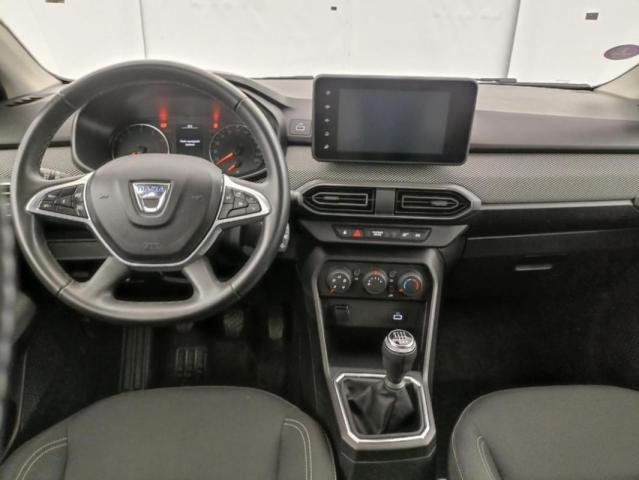 Dacia Jogger image 1
