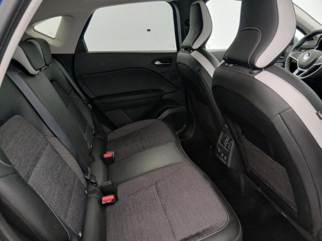 Renault Captur image 4