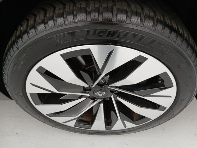 Renault Rafale image 7