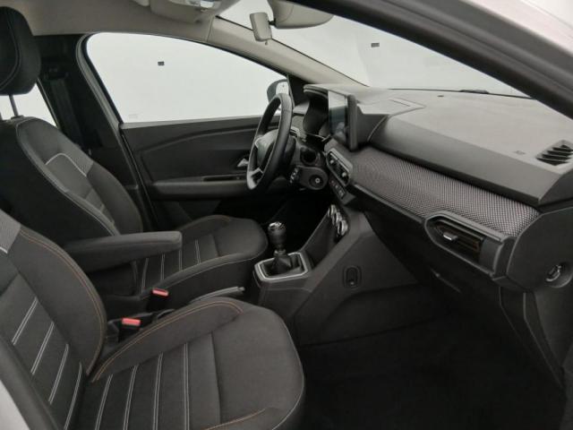 Dacia Sandero image 1