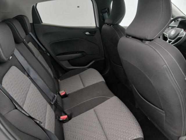 Renault Clio image 9