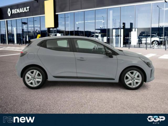 Renault Clio image 6