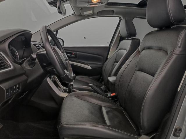 Suzuki Sx4 S-Cross image 6