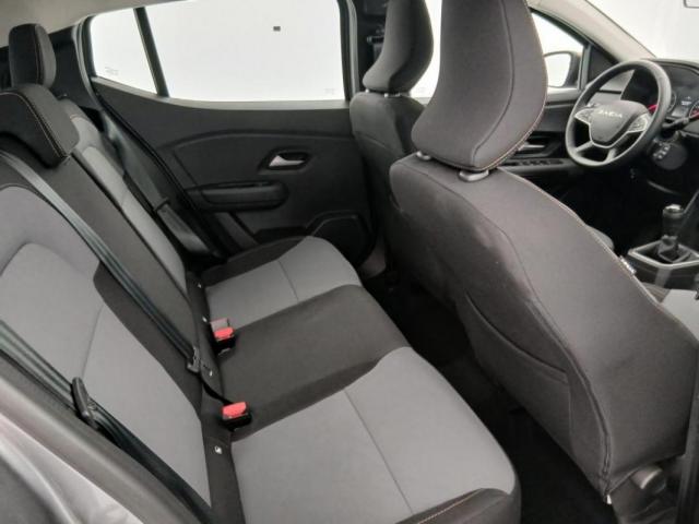 Dacia Sandero image 1