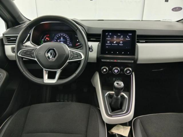Renault Clio image 9