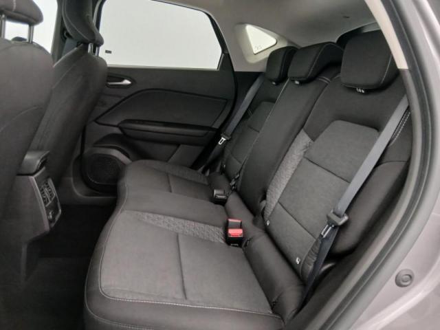 Renault Captur image 6