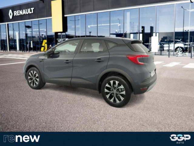 Renault Captur image 2