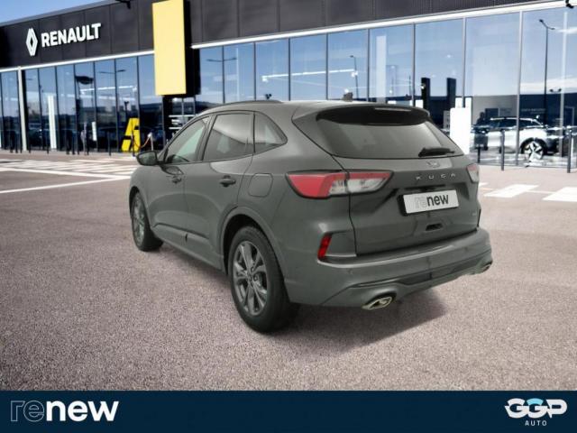 Ford Kuga image 7