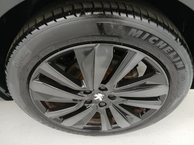 Peugeot 3008 image 3