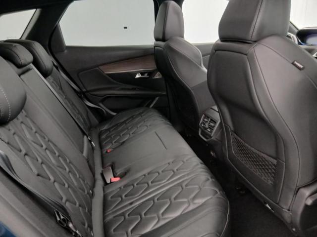 Peugeot 3008 image 8
