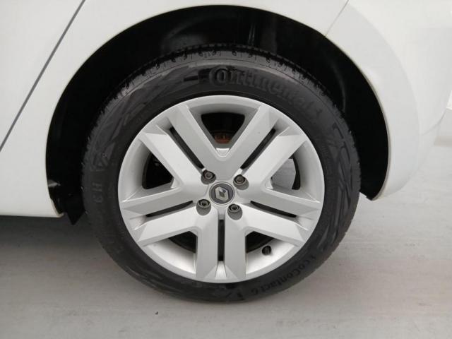 Renault Clio image 1