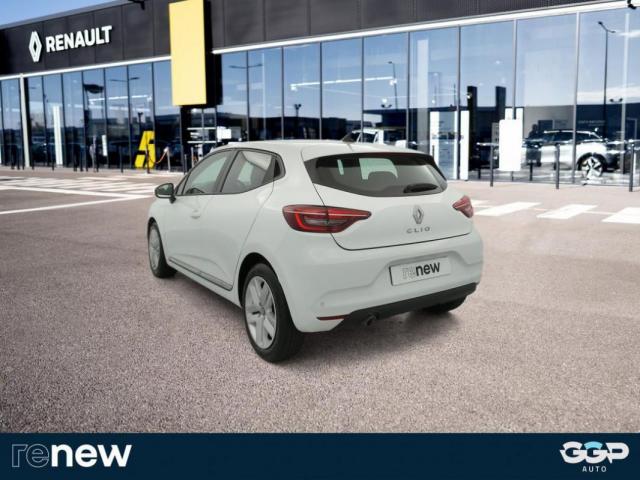 Renault Clio image 9