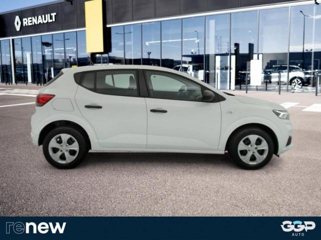 Dacia Sandero image 2