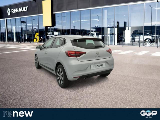 Renault Clio image 2