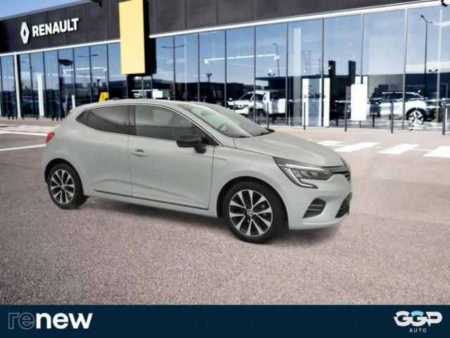 Renault Clio image 9