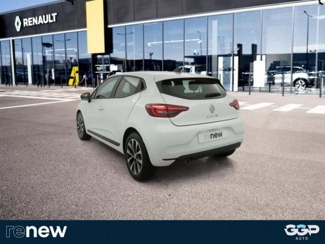 Renault Clio image 9