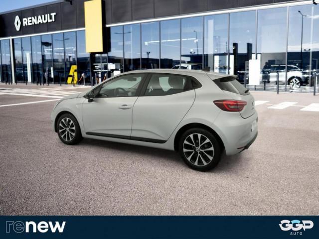 Renault Clio image 9