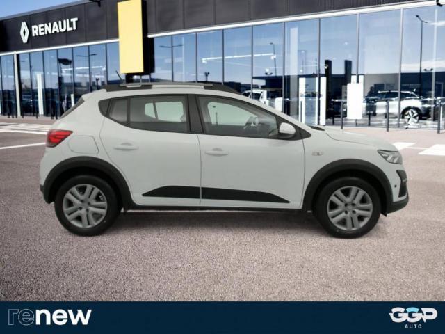 Dacia Sandero image 2