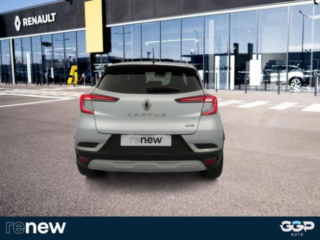 Renault Captur image 8