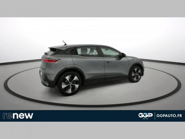 Renault Mégane E-Tech image 1