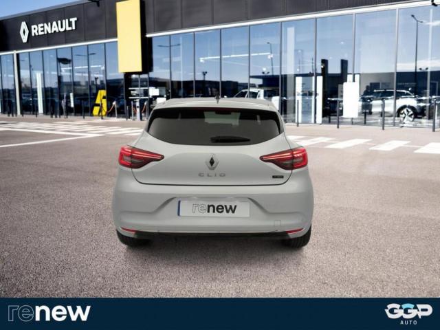 Renault Clio image 8