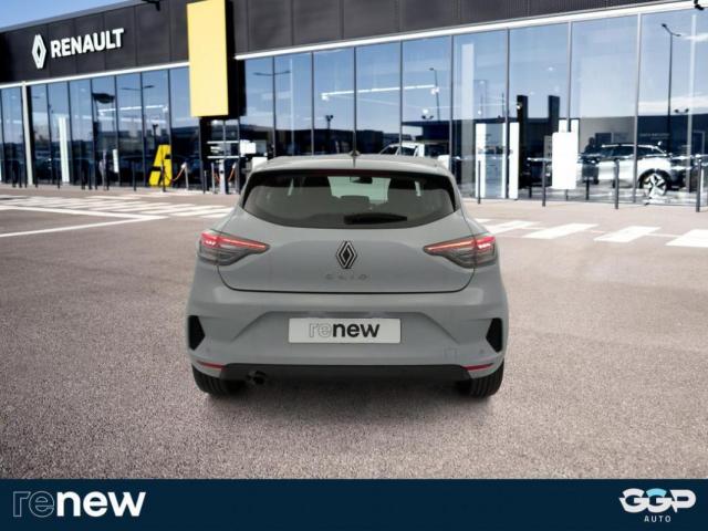 Renault Clio image 8