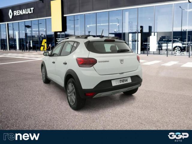 Dacia Sandero image 2