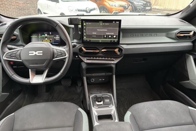 Dacia Duster image 1