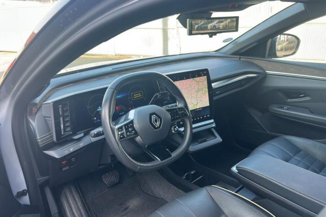 Renault Mégane E-Tech image 2