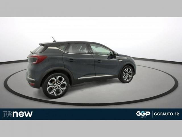 Renault Captur image 9