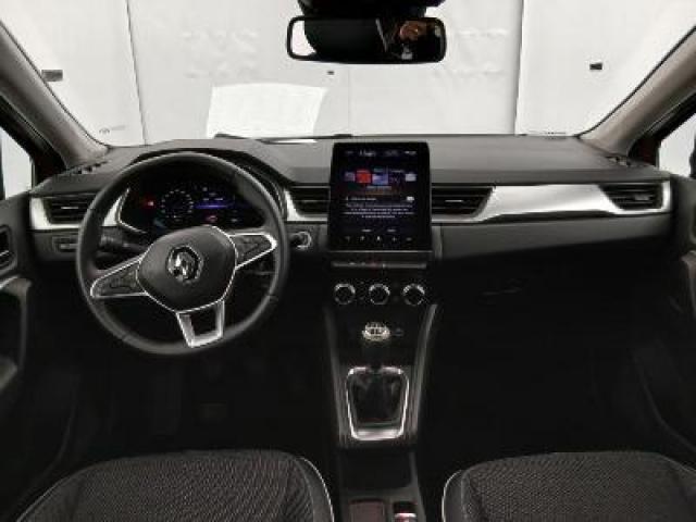 Renault Captur image 9