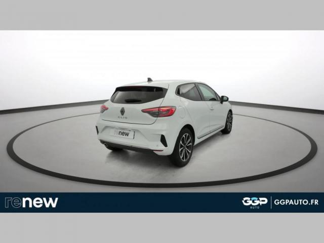 Renault Clio image 8
