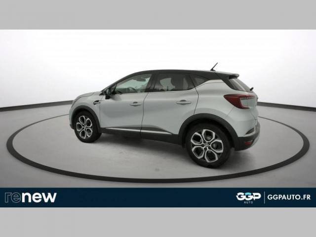 Renault Captur image 8