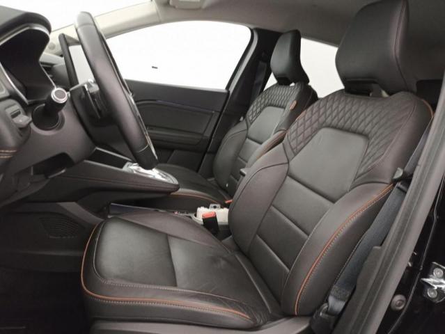 Renault Captur image 6