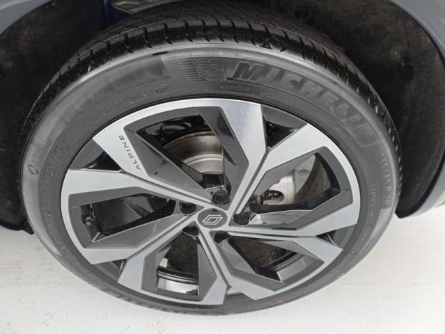 Renault Austral image 9