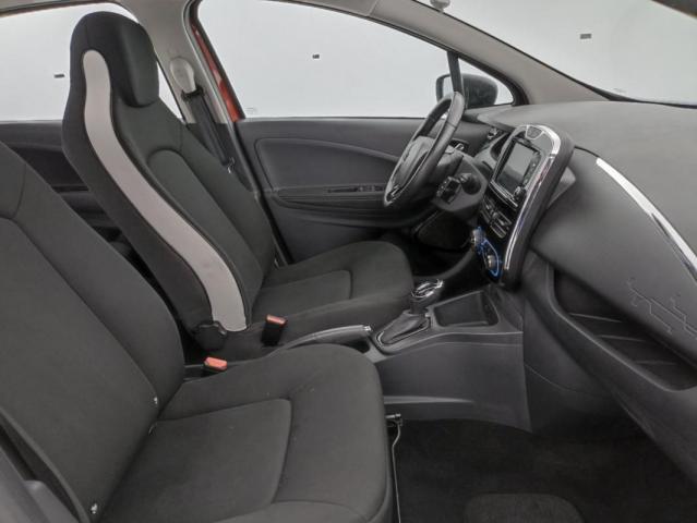 Renault Zoe image 9