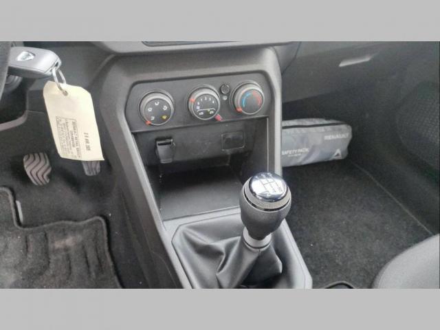 Dacia Sandero image 2