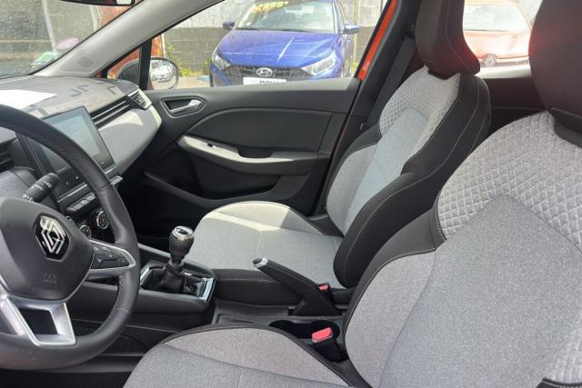 Renault Clio image 7